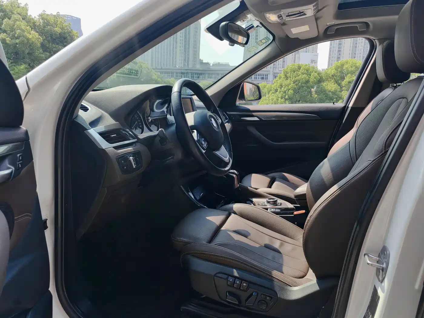 BMW X1 New Energy 2018 xDrive25Le Luxury Model фото 9