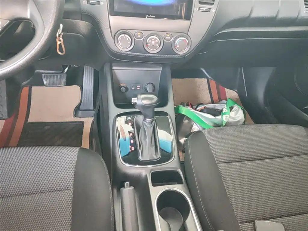 Kia K3 2017 1.6L Automatic 15th Anniversary Special GLS фото 14