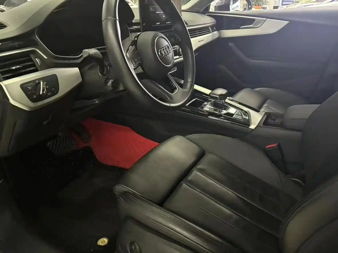 Audi A5 (Import) 2022 Sportback 40 TFSI Fashion Elegance фото 5