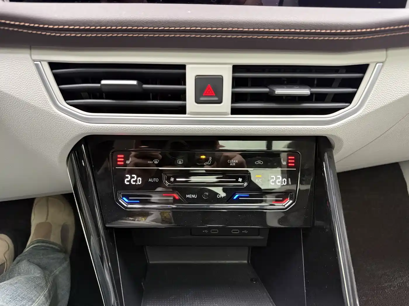 Volkswagen Tayron 2023 280TSI 2WD Luxury Plus Advanced Edition фото 14