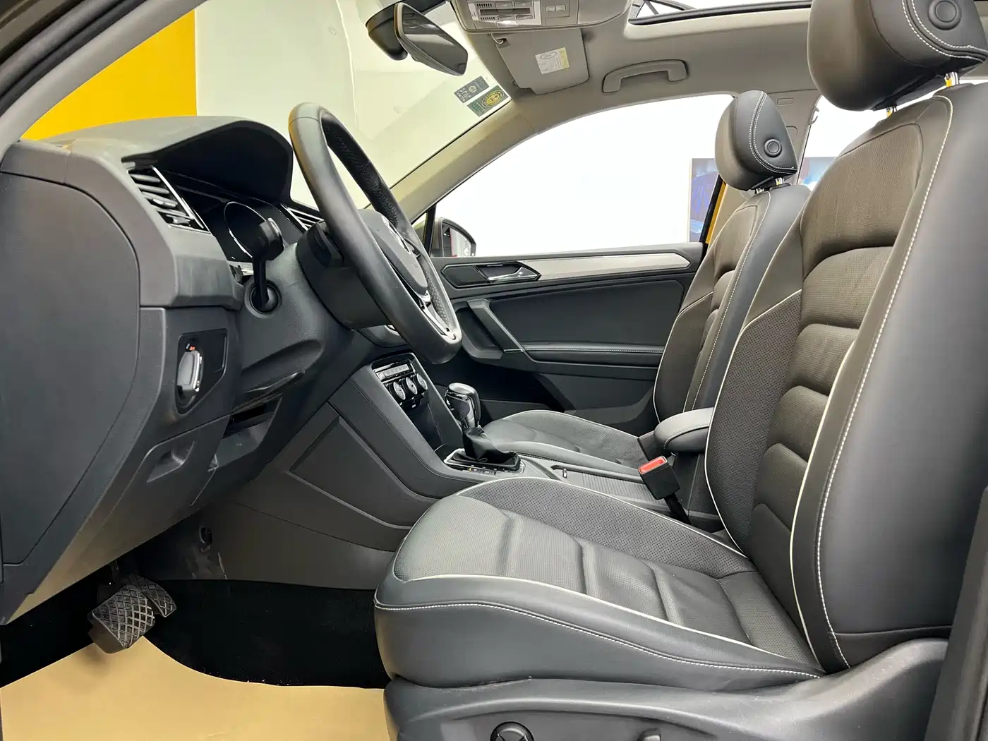 Volkswagen Tiguan L 2017 330TSI Automatic 2WD Flagship Edition фото 7