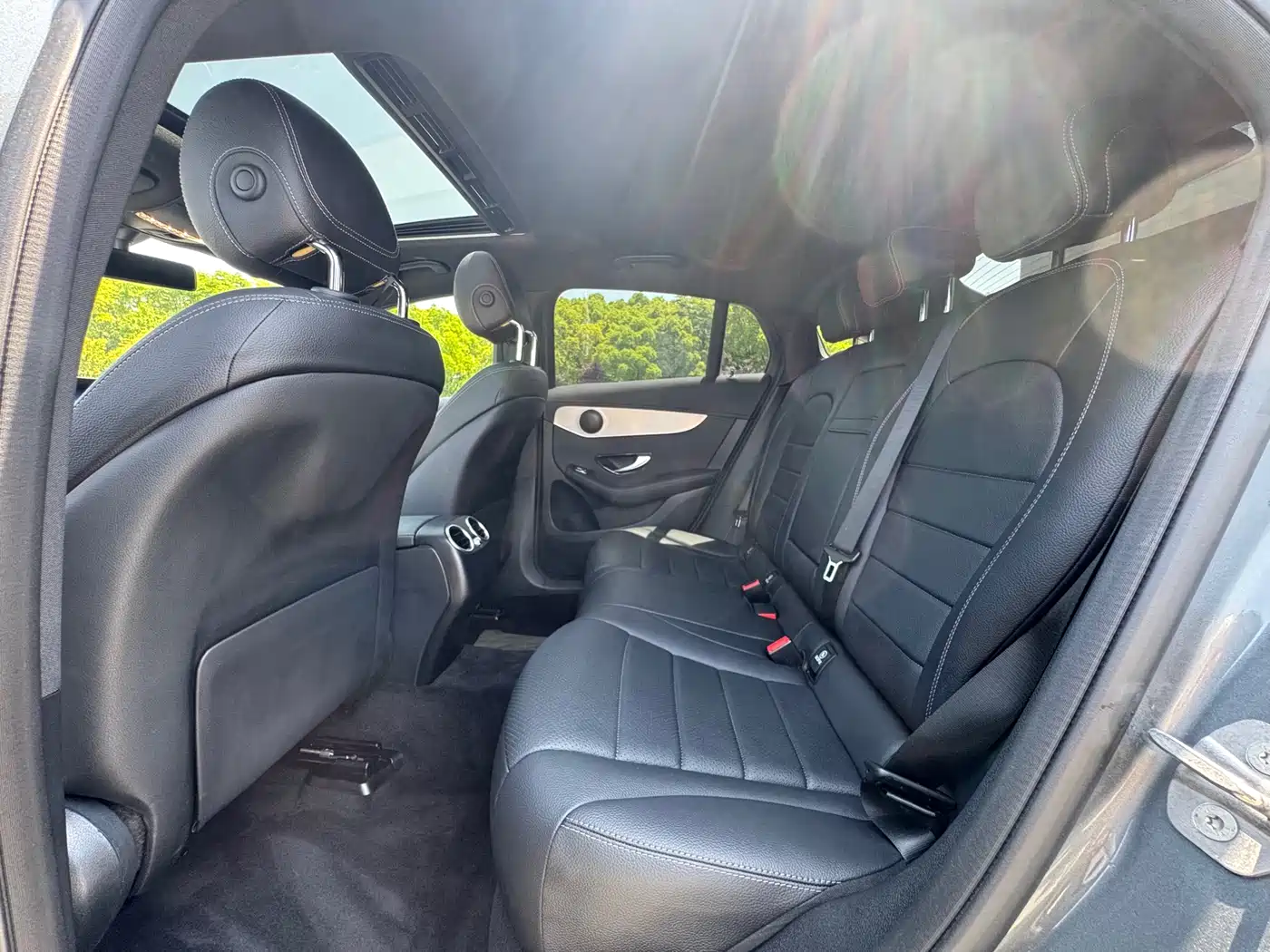 Mercedes-Benz GLC Coupe 2020 GLC 260 4MATIC Coupe SUV фото 11