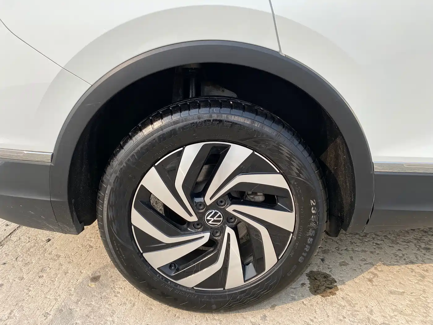 Volkswagen Tiguan L 2023 280TSI 2WD Trend Limited Edition фото 22