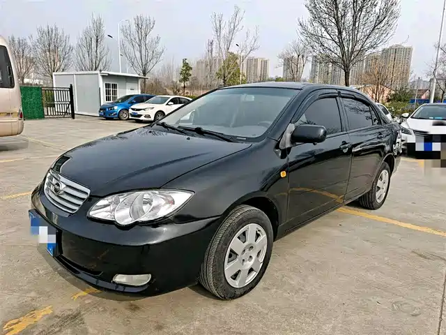 BYD F3
