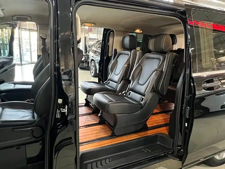 Mercedes-Benz Vito 2020 2.0T Business Edition (7-seater) фото 19