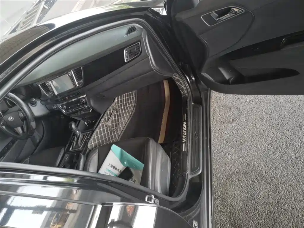 Hyundai Mistra 2014 1.8L Auto Smart GLS фото 11