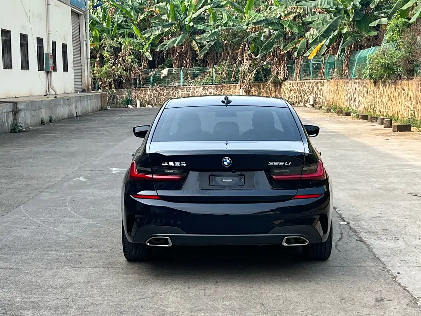 BMW 3 Series 2022 325Li M Sport Package фото 7