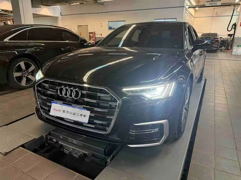 Audi A6L 2019 45 TFSI quattro Premium Dynamic фото 2