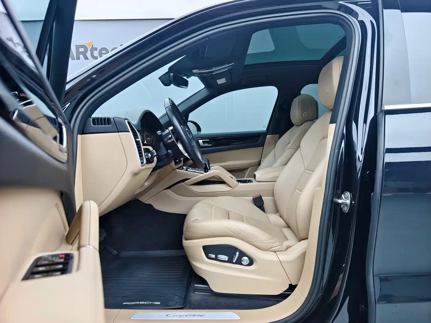Porsche Cayenne New Energy 2019 Cayenne E-Hybrid 2.0T фото 5