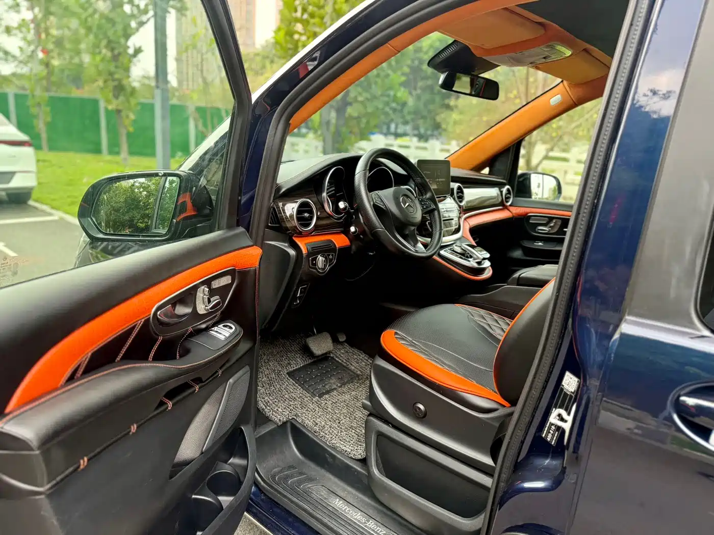 Mercedes-Benz V-Class 2018 V 260 Pilot Edition China V фото 7