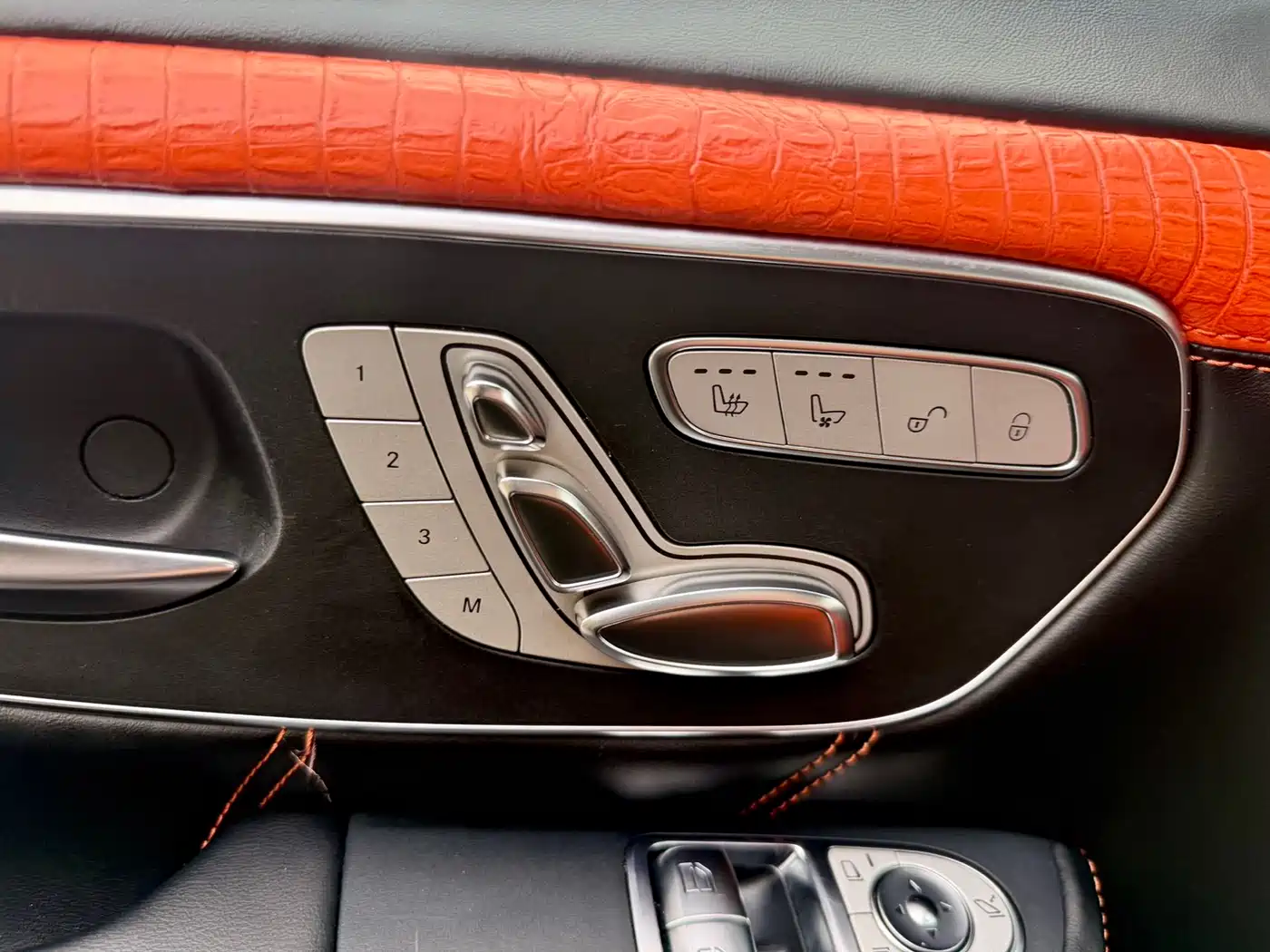 Mercedes-Benz V-Class 2018 V 260 Pilot Edition China V фото 15