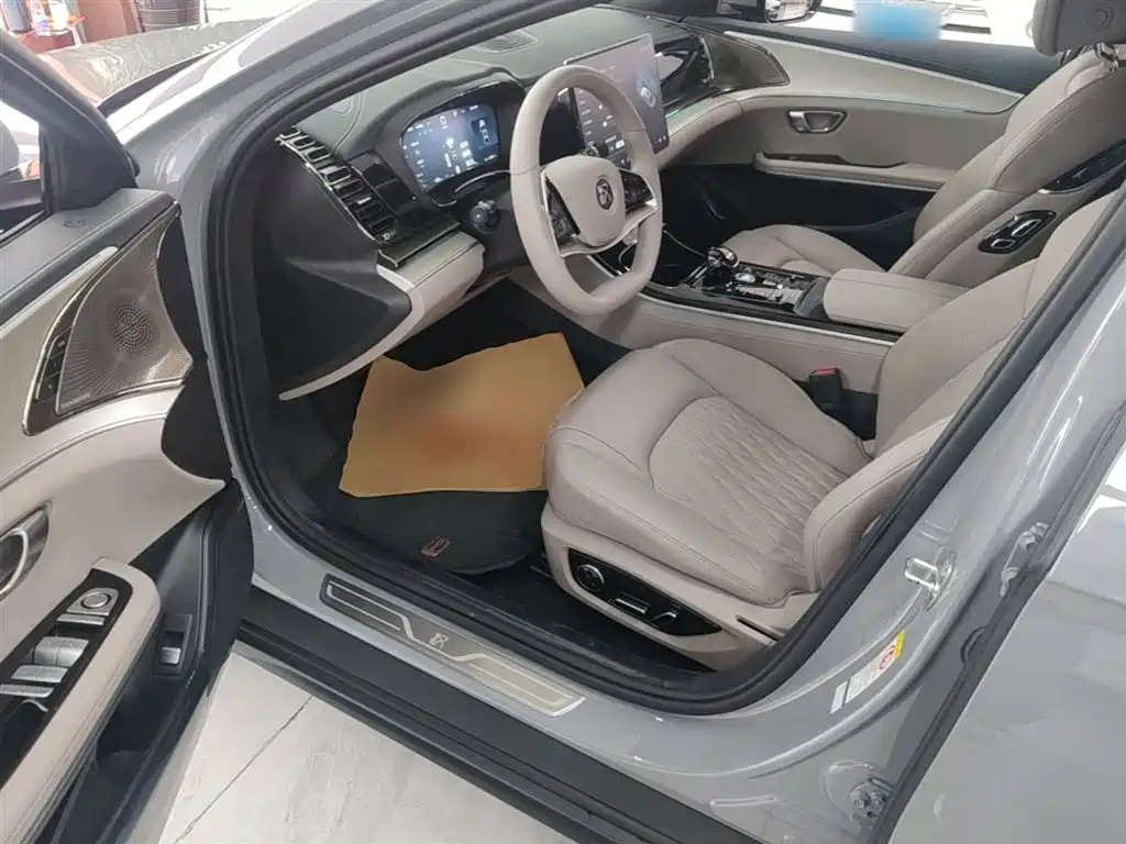 BYD Han 2025 DM-i Smart Drive Edition 125KM Elite фото 16
