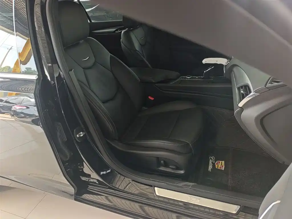 Cadillac CT5 2023 28T Luxury Style (Standard Edition) фото 25