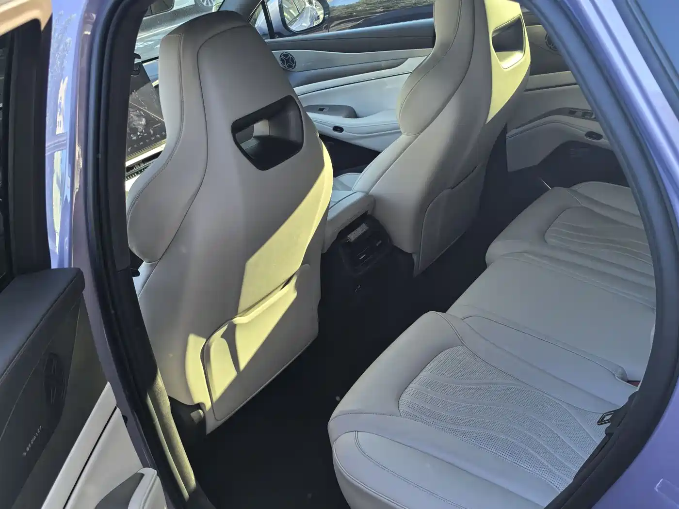 Denza N7 2025 Model 630 AWD Smart Drive Dual-LiDAR Flagship Edition фото 9