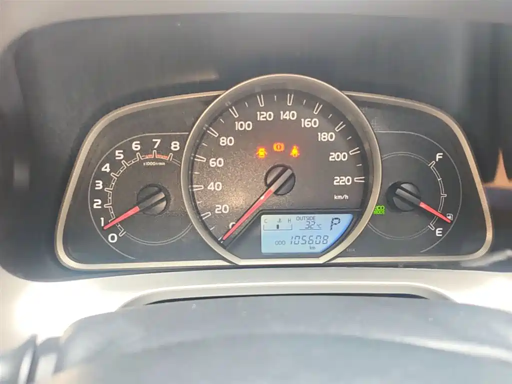 Toyota RAV4 Rongfang 2016 2.0L CVT 2WD Trend (China V) фото 12