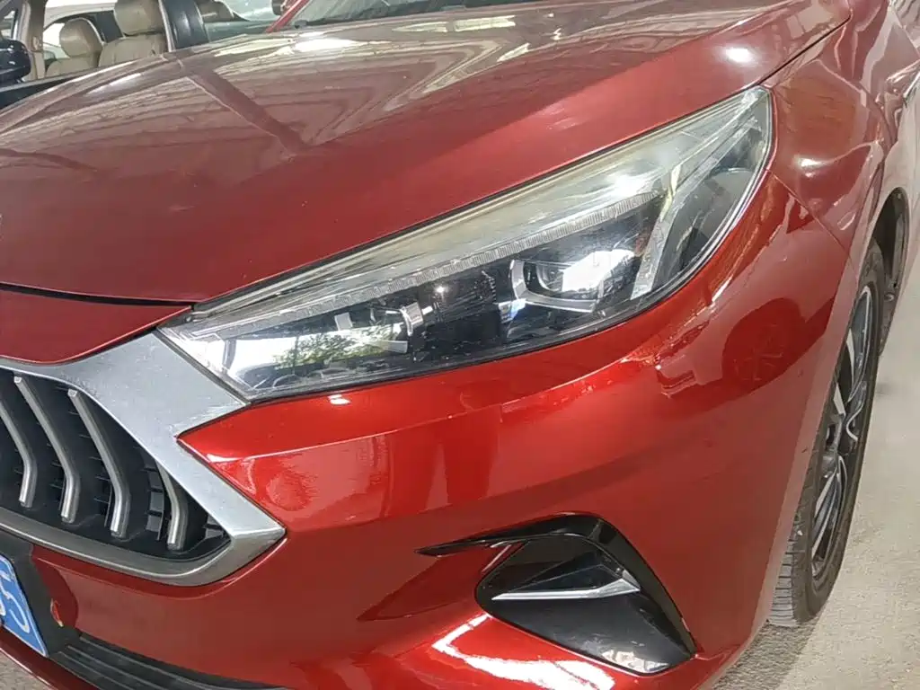 JAC JAC J7 2020 2020 1.5T CVT Surpass+ Type