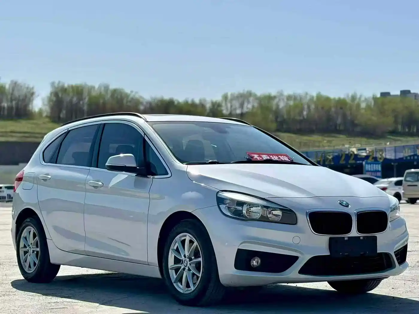 BMW 2 Series Touring 2018 2016 218i Fashion Model