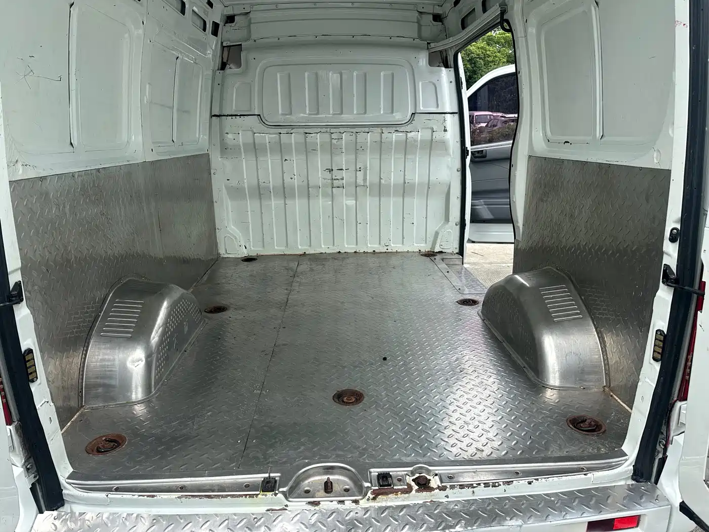 Photo 8 - SAIC Maxus Xintu V80