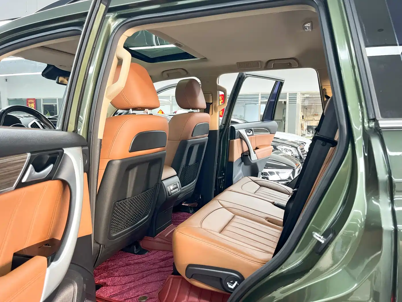 Haval H9 2015 2.0T 4WD Luxury 7-Seater фото 8