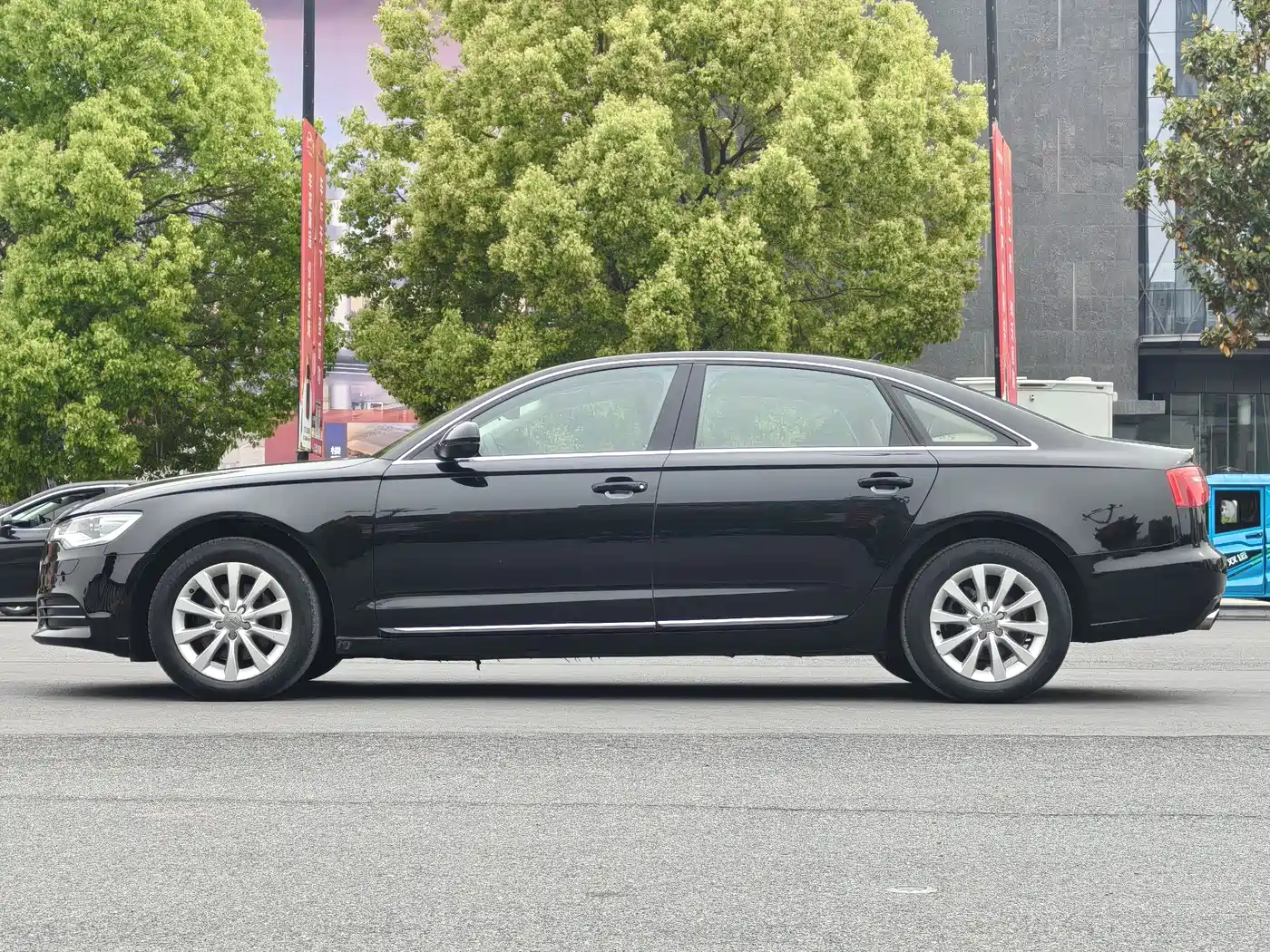 Audi A6L 2012 TFSI Standard фото 9