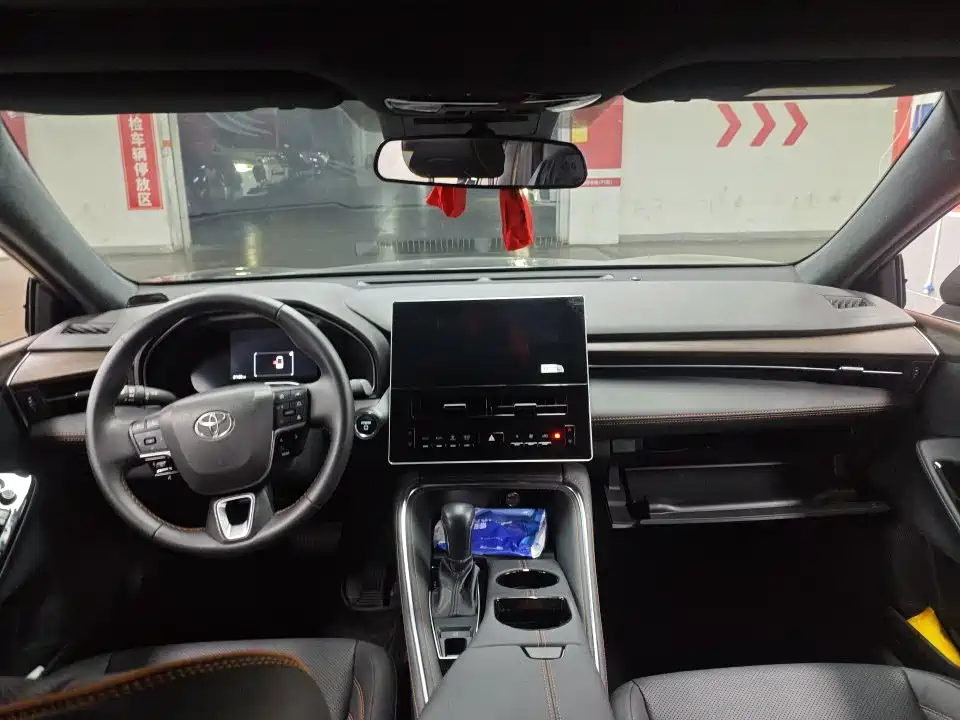 Toyota Avalon 2024 Model Hybrid 2.0L Premium Selection Edition фото 5