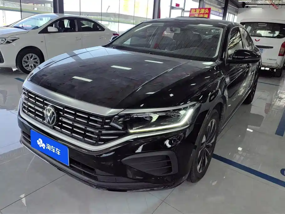 Volkswagen Passat 2024 280TSI Business Edition