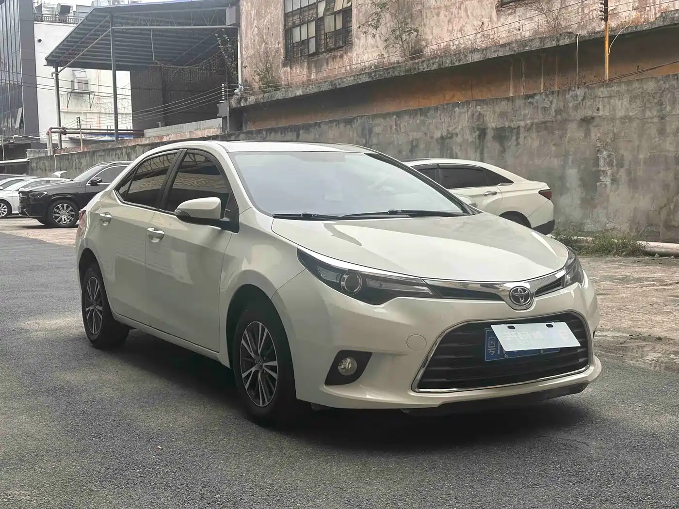Toyota Levin 2014 1.6G CVT Elite Edition фото 2