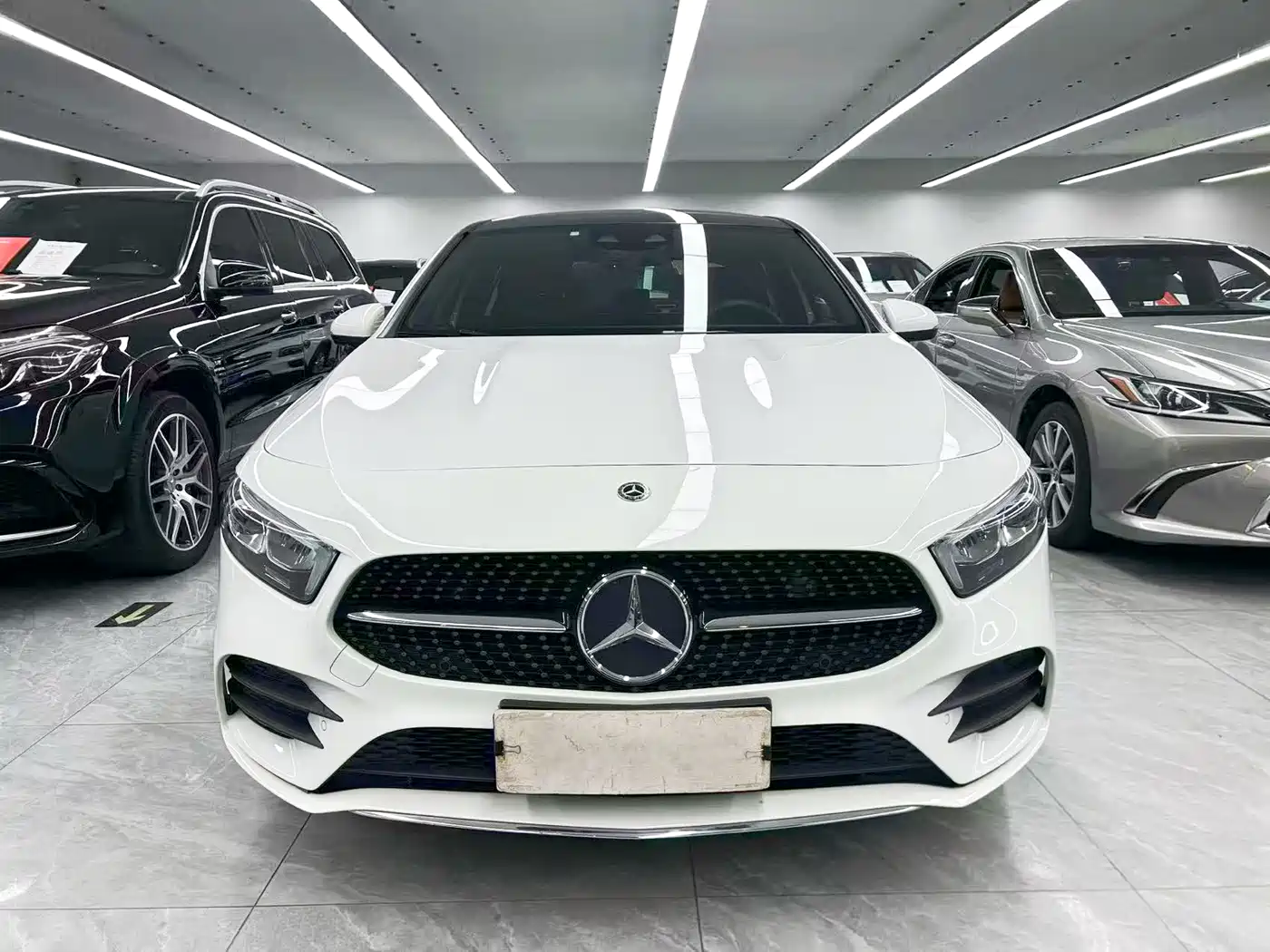 Mercedes-Benz A-Class 2019 A 200 L Sport Sedane Pioneer Special Edition фото 2