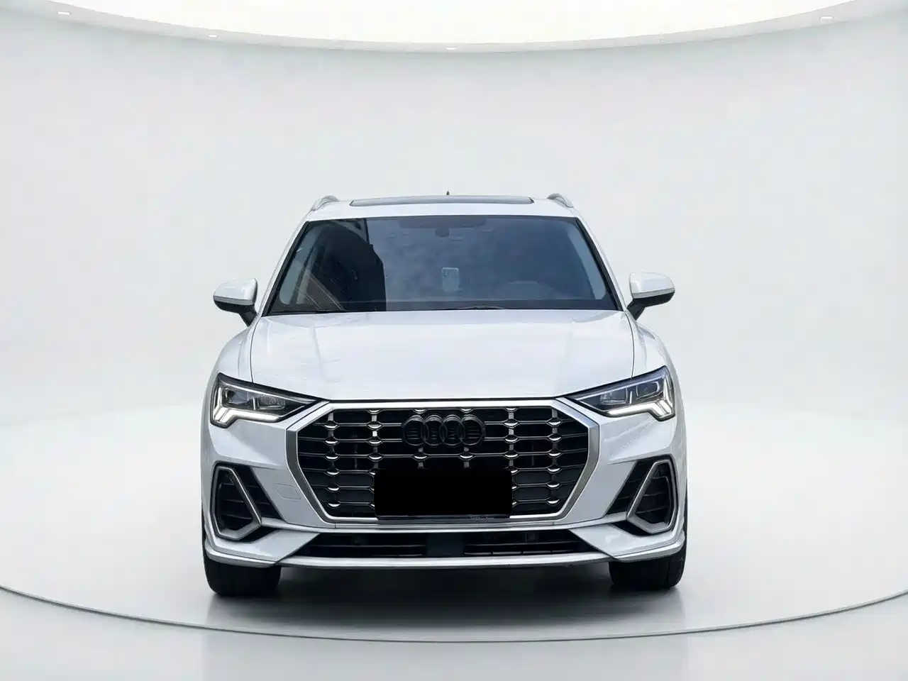 Audi Q3 2023 40 TFSI Fashion Dynamic фото 2
