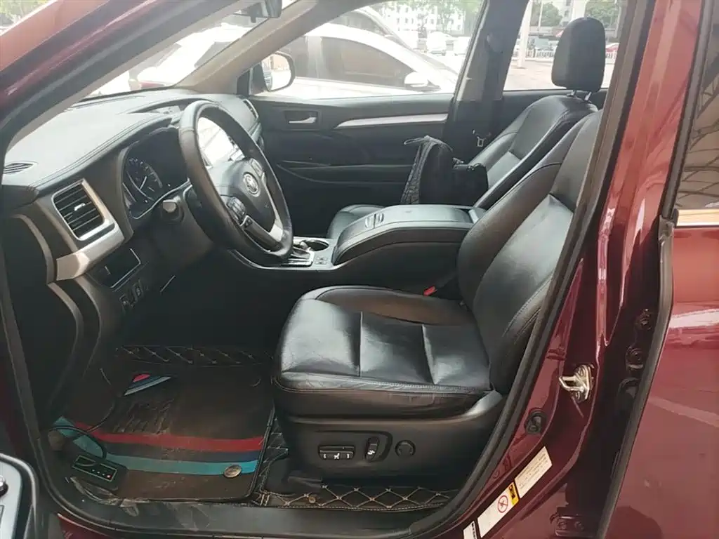 Toyota Highlander 2015 2.0T AWD Luxury Edition 7-seater фото 15