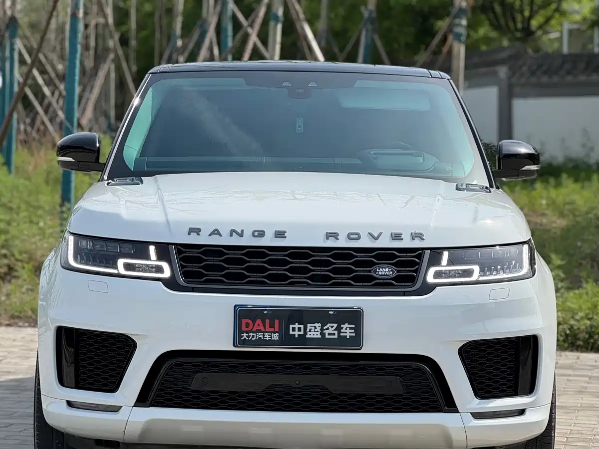 Land Rover Range Rover Sport 2020 3.0 L6 HSE DYNAMIC фото 2