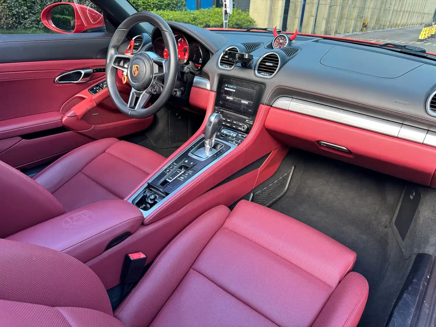 Porsche 718 2016 Boxster 2.0T фото 6