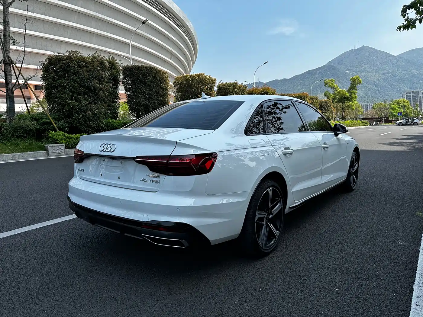 AUDI A4L