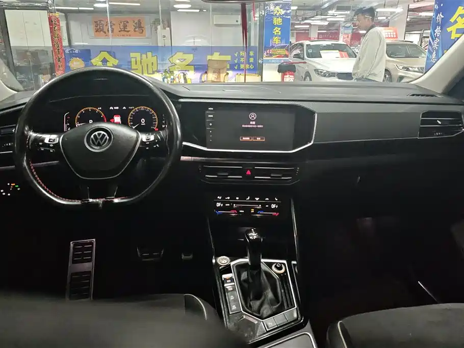 Volkswagen Tayron 2020 330TSI 2WD Luxury Smart Edition фото 12