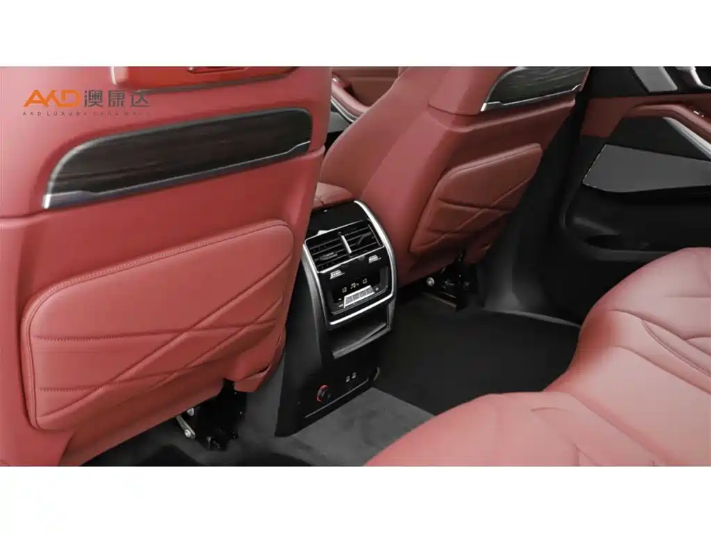 BMW X5 2023 xDrive 40Li M Sport Black Night Package фото 9