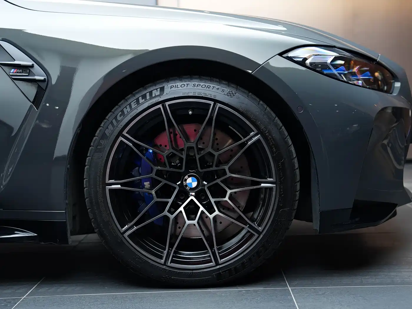 BMW M3 2024 2023 M3 Sedan Thunder Edition