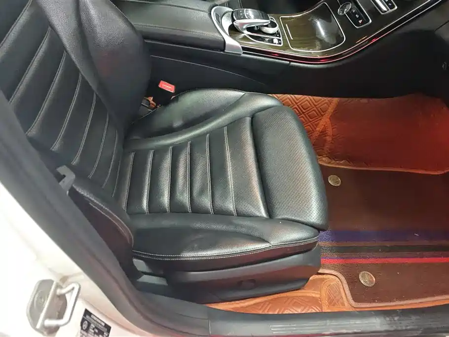 Mercedes-Benz C-Class 2016 C 180 L фото 8
