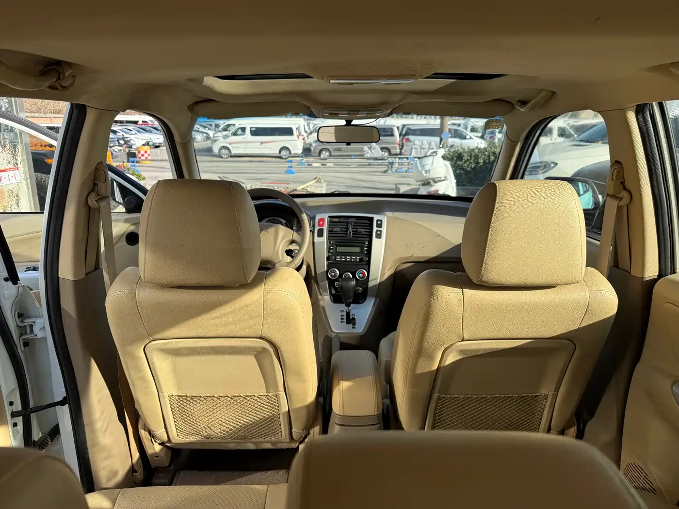 Hyundai Tucson 2013 2.0L Automatic 2WD Comfort фото 18