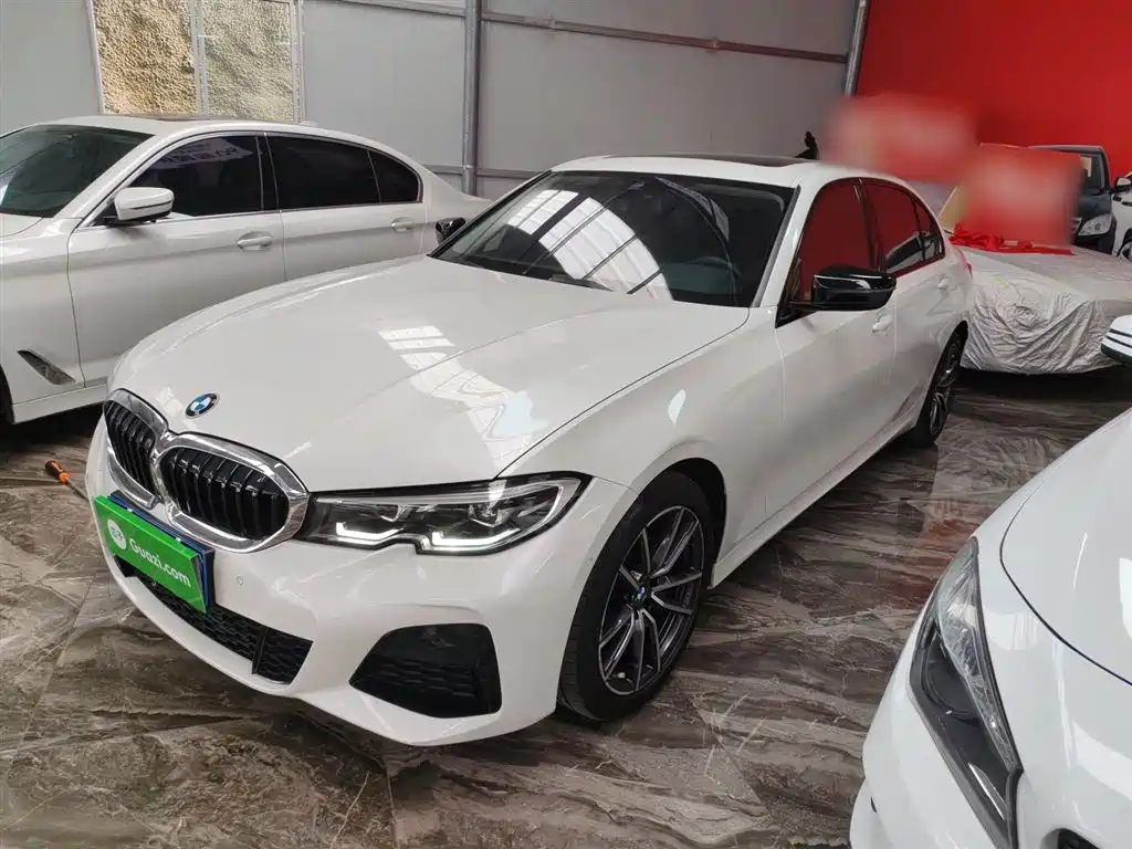 BMW 3-SERIES
