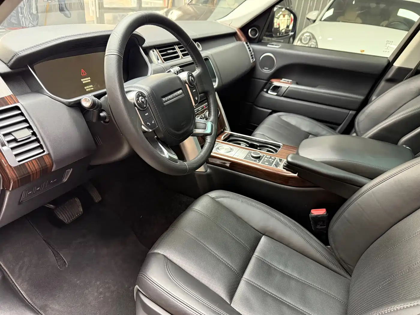 Land Rover Range Rover 2017 3.0 SC V6 Vogue фото 11