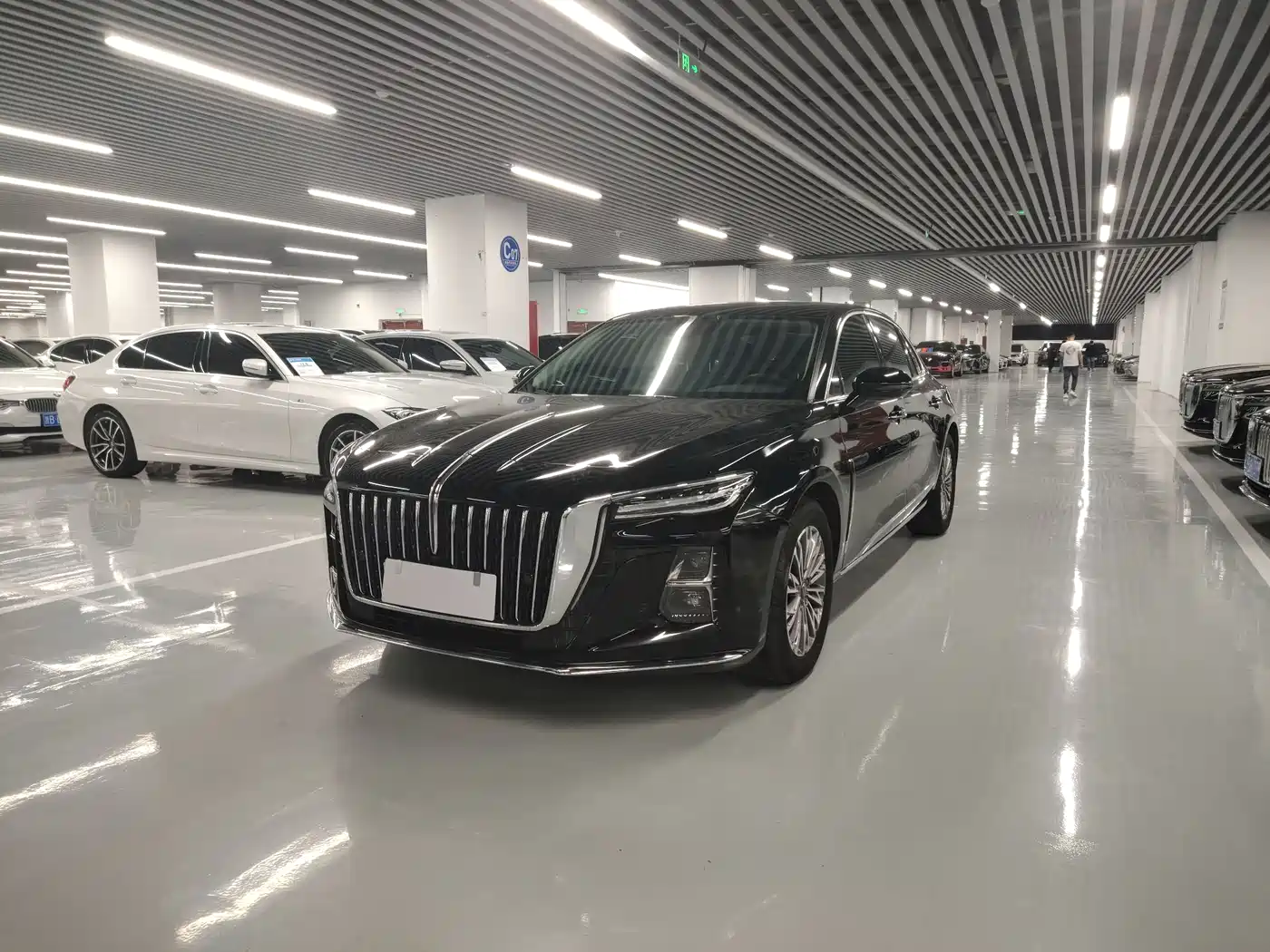 Hongqi H5 2024 1.5T HEV Smart Connect Flag Rhythm Edition