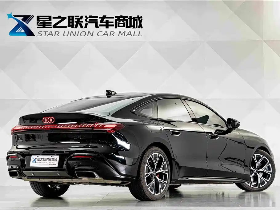 Audi A5L Sportback 2025 2.0T Premium quattro Model фото 6