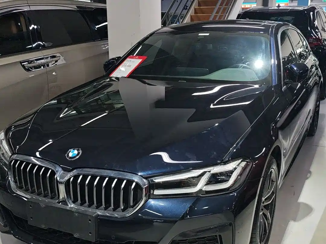 BMW 5 Series 2022 525Li M Sport Package