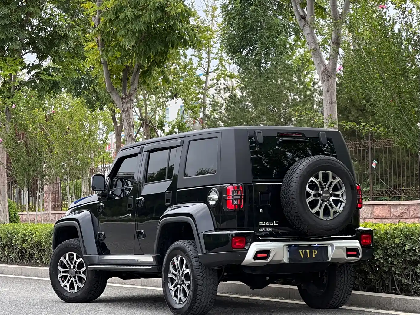 BAIC ORV Beijing Offroad BJ40 2025 2024 2.0T Urban Hunter Glory Edition