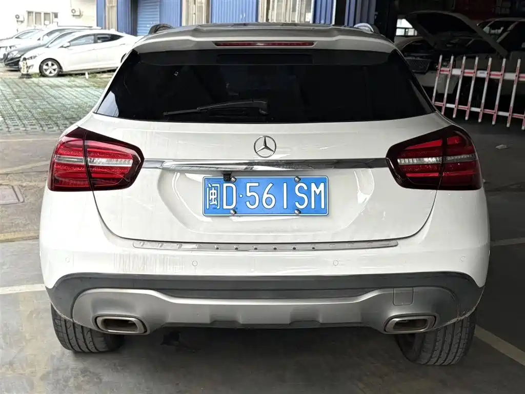 Mercedes-Benz GLA 2019 GLA 200 Dynamic фото 8