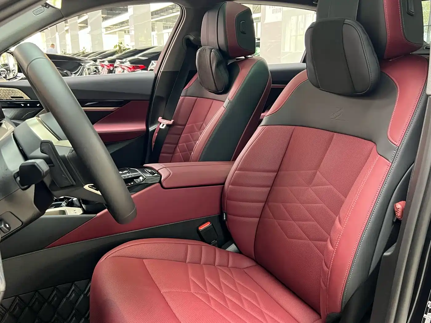 BMW 5 Series 2024 530Li Premium M Sport Package фото 9