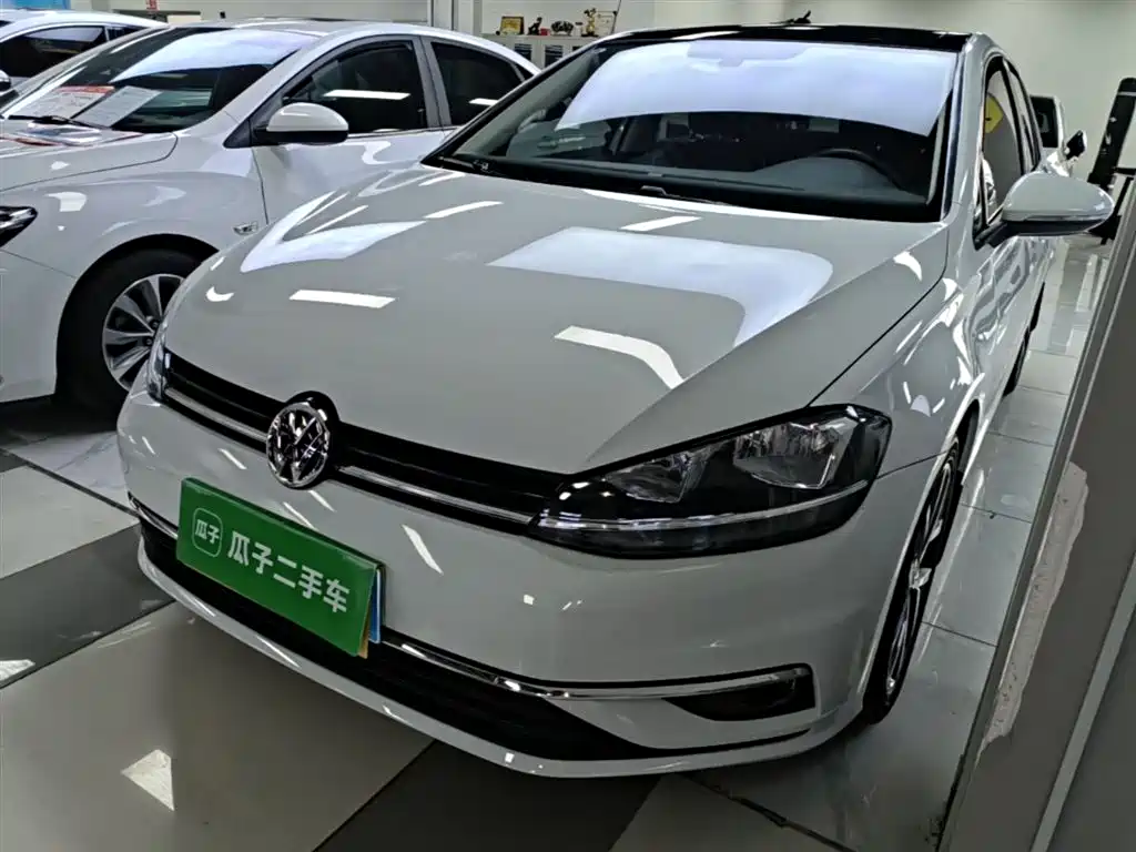 Volkswagen Golf 2020 Beloved Edition 280TSI DSG Comfort