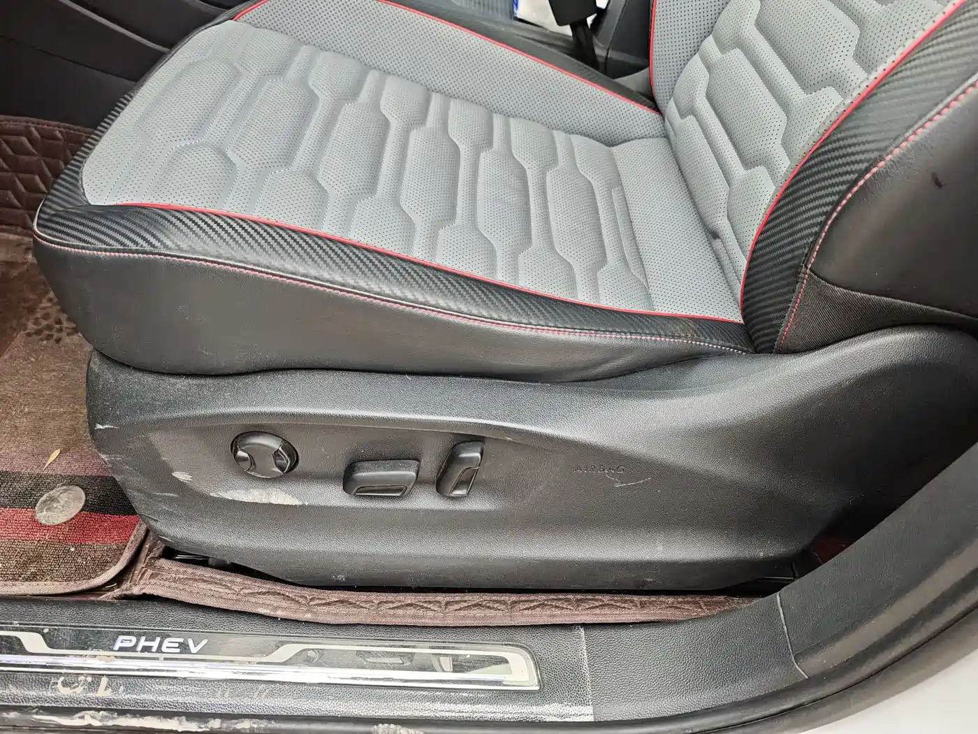 VOLKSWAGEN TIGUAN L NEW ENERGY