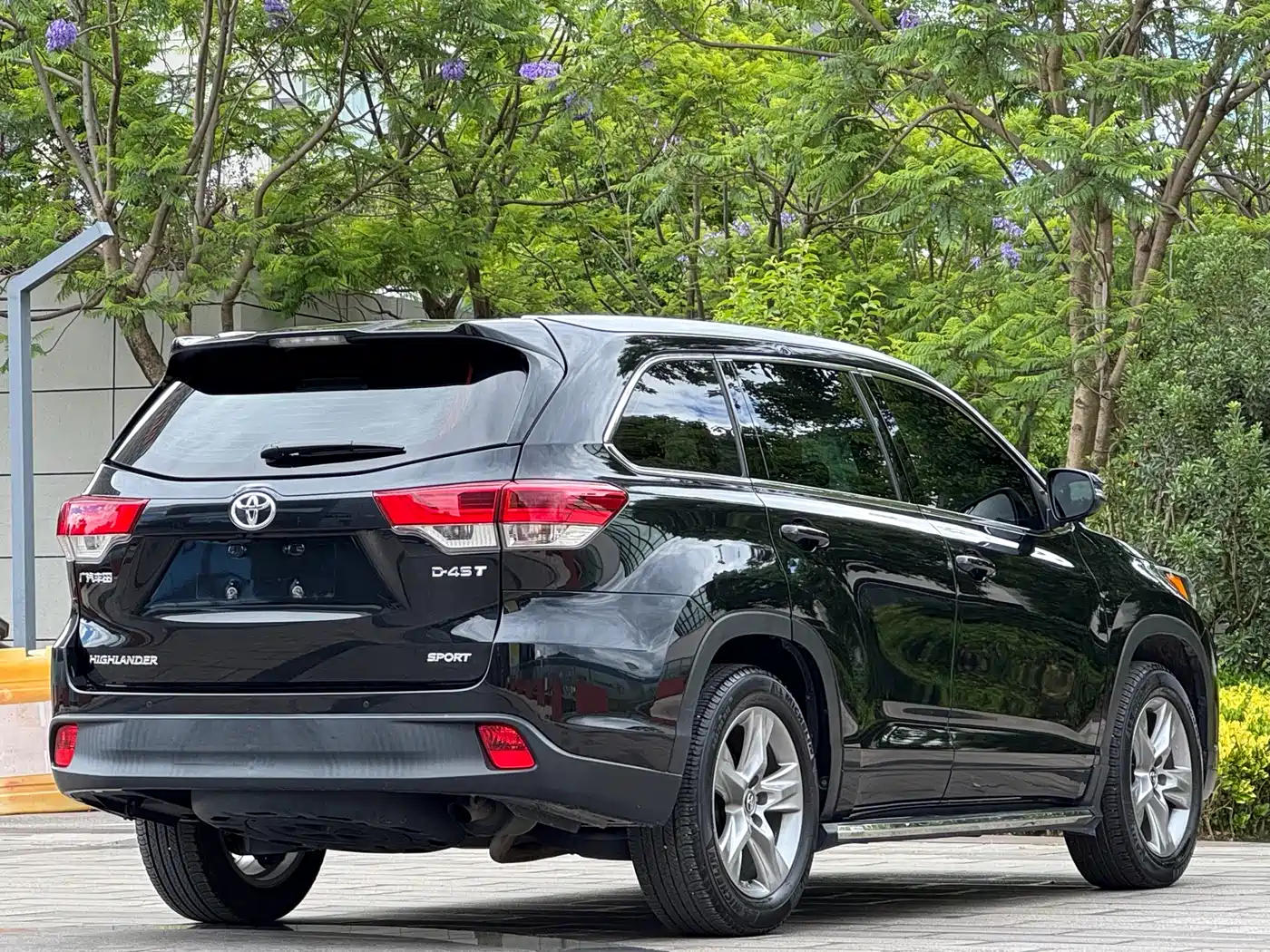 Toyota Highlander 2018 2.0T 2WD Luxury 7-seater (China V) фото 5