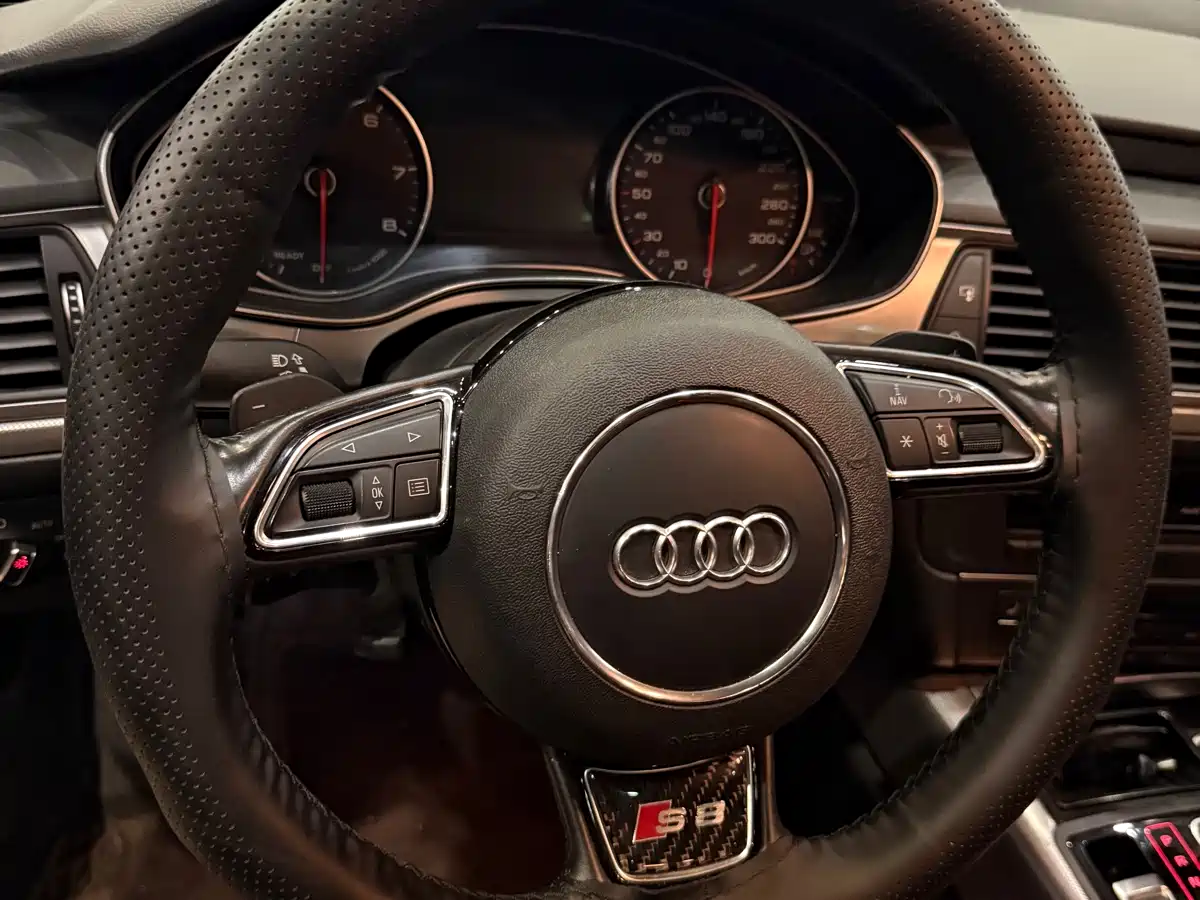 Audi A6L 2017 45 TFSI quattro Sport фото 10